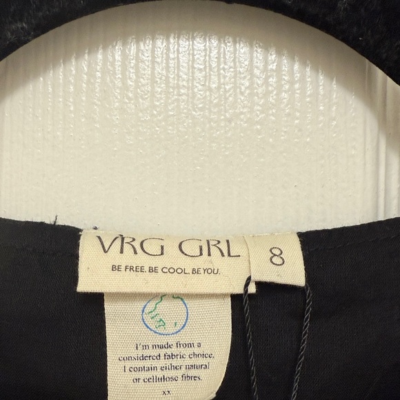 NWT VRG GRL Indra Linen Top in Black - Picture 10 of 14